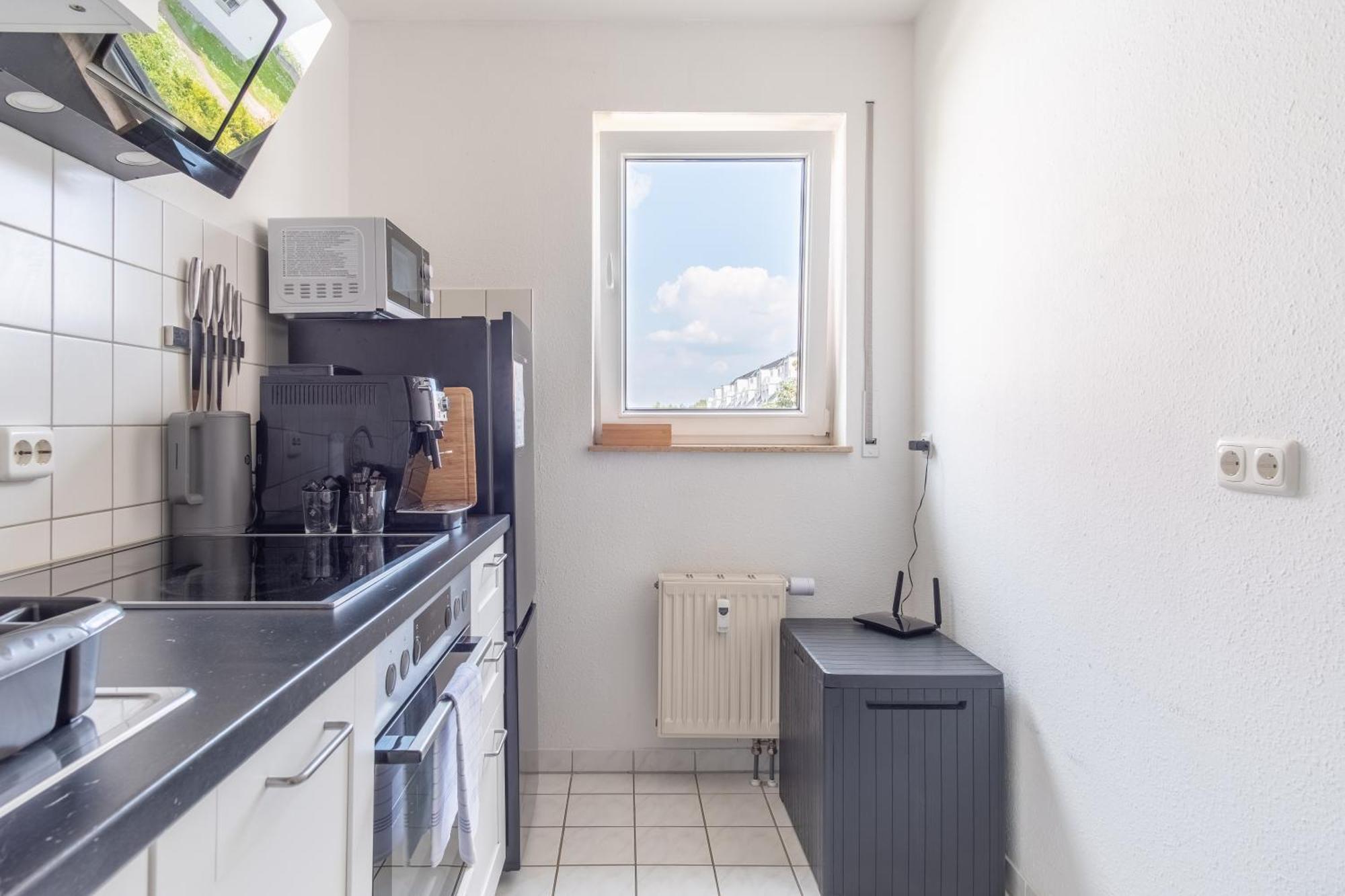 Arbeitsplatz, Balkon, Tiefgarage Naehe Neue Messe Leipzig Exterior foto